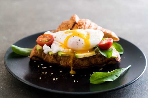 9 Best Breakfast Spots in California!